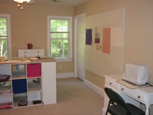 A pretty quilting studio for me